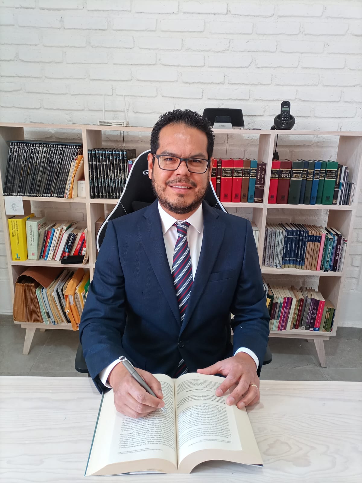 Israel Waldo Jiménez
